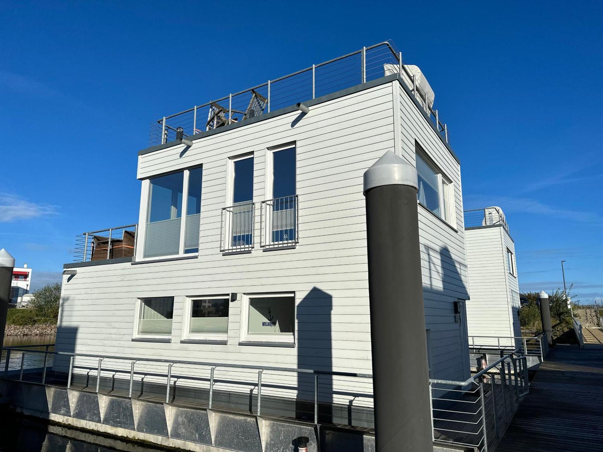 Schwimmendes Haus - An Bord Zwei Hotel Olpenitz Bagian luar foto